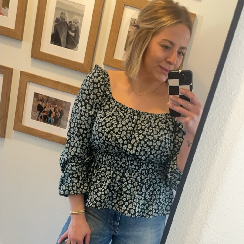 Meet your Posher, Chelsie